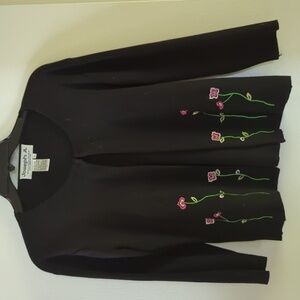 Feminine and Elegant: Vintage Silk Flower Embroidery Black Cardigan